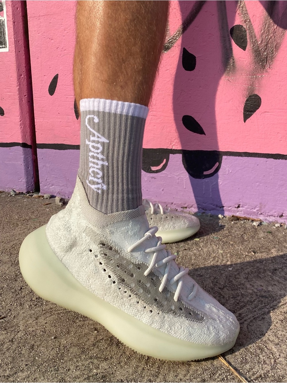 Script Logo Socks - Picture 3 of 4